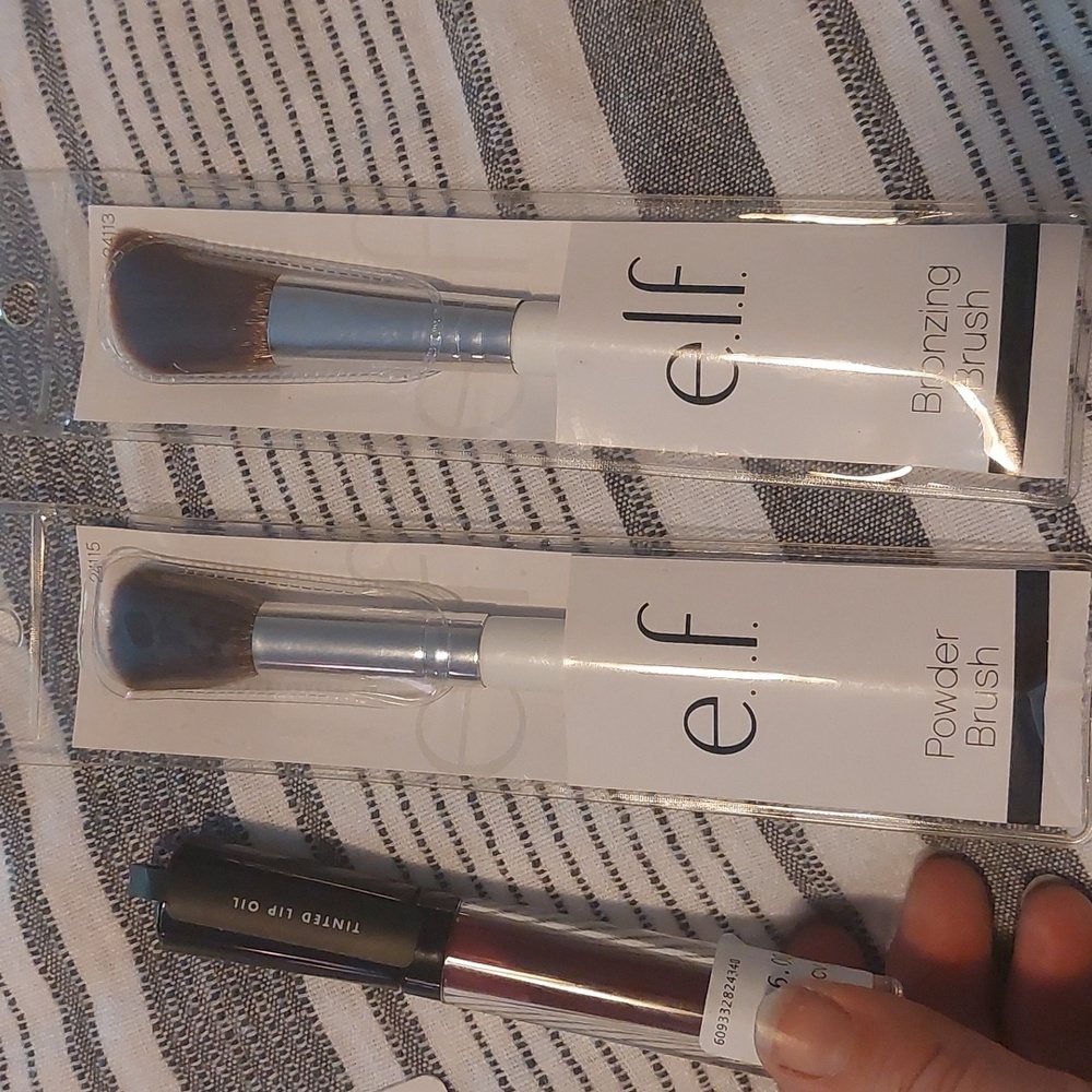 E.L.F. Makeup Lot - Picture 5 of 5
